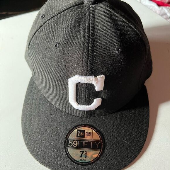 New Era Black Cap with White Lettering - Picture 5 of 6